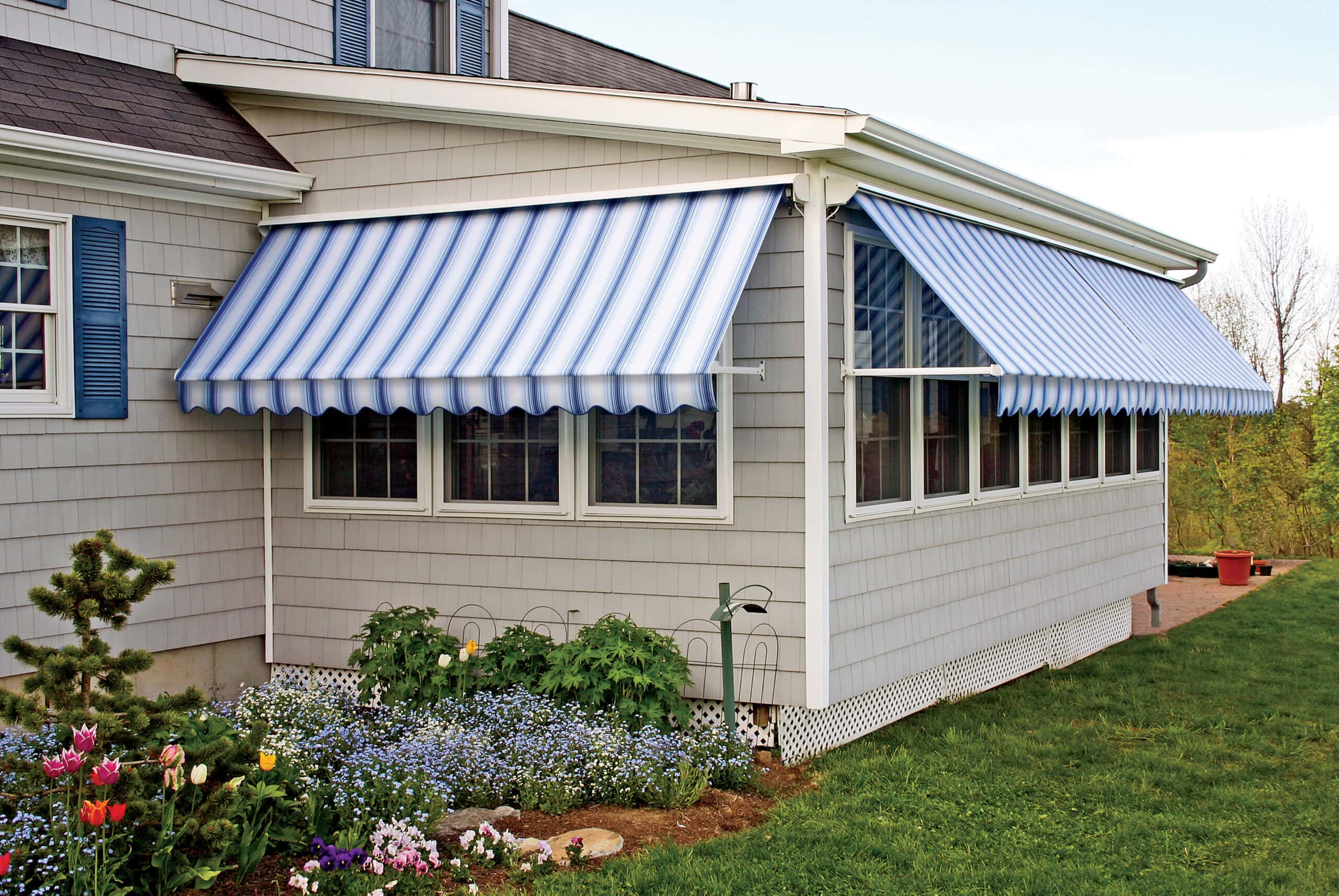 Optimizing Sunlight and Airflow Adjustment in Window Awnings